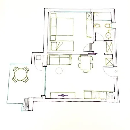 Apartment With Pool
