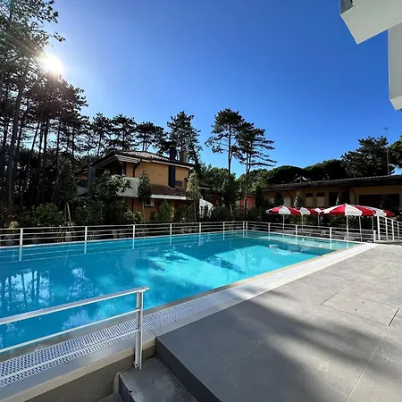 With Pool Apartment Bibione